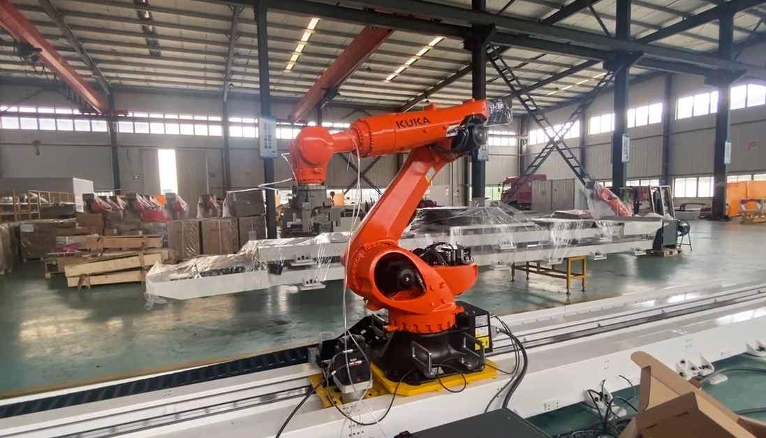 CNGBS Guide Rail And Gripper Combine With KUKA KR 120 For Picking And Place