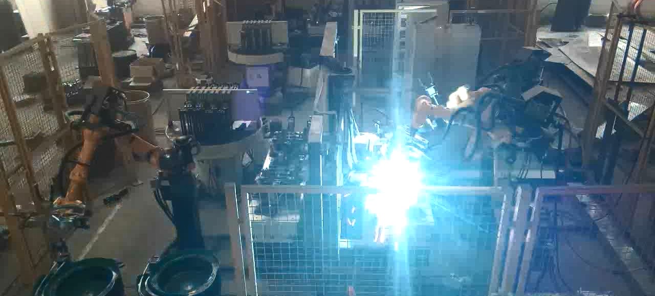 CNGBS Automated Welding Case - Locomotive Factory Component Arc Welding Workstation